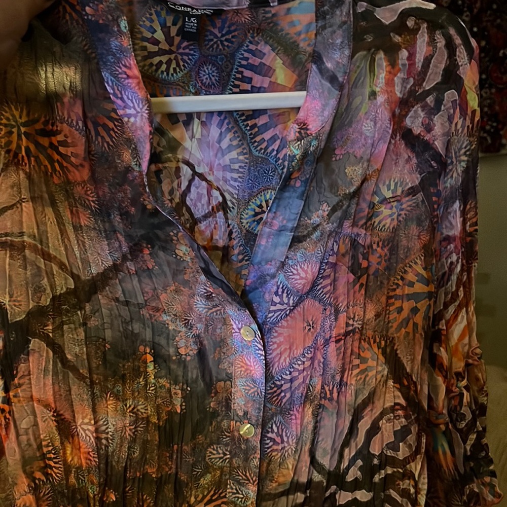 Conrad C Sz L boho light 3/4 sleeve button closure V neck